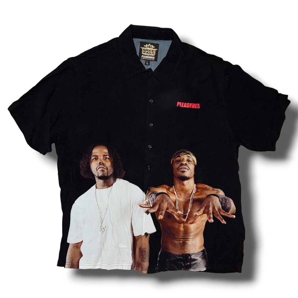 Pleasures OutKast‎ Graphic Button Down Shirt Mens Large Black Rayon Short Sleeve